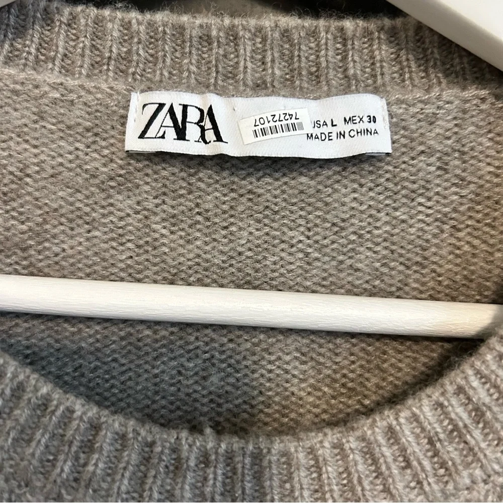 Cashmere Zara sweater - Picture 2 of 4